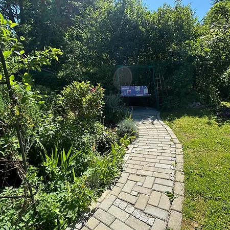 Pansiyon Pod Lasem *