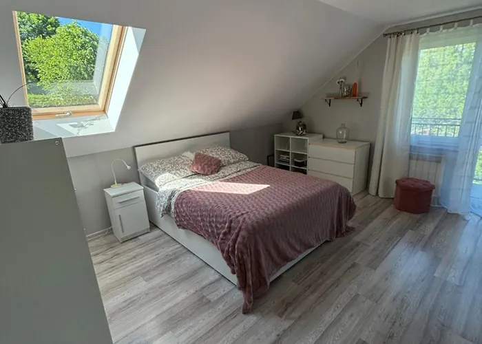 Pod Lasem Privatunterkunft