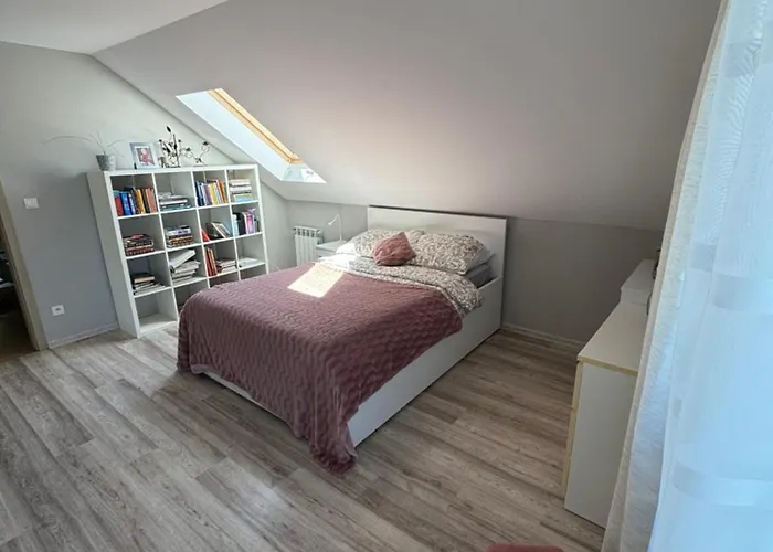 Pod Lasem Privatunterkunft *