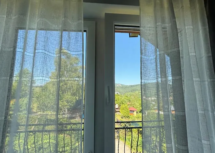 Pod Lasem Privatunterkunft *